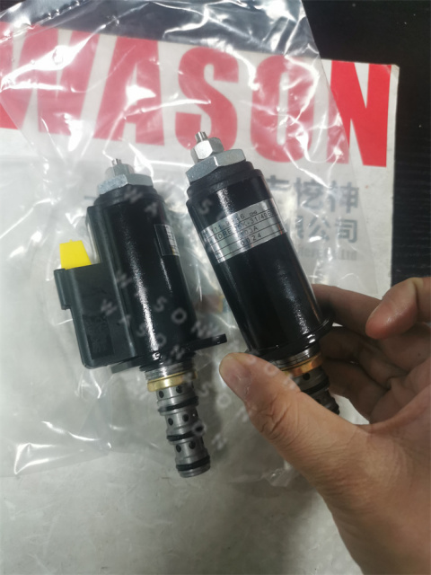 Excavator Solenoid Valve 1119916  VALVE GROUP-SOLENOID KDRDE5K-31/40E30-103A 111-9916 Yellow Point