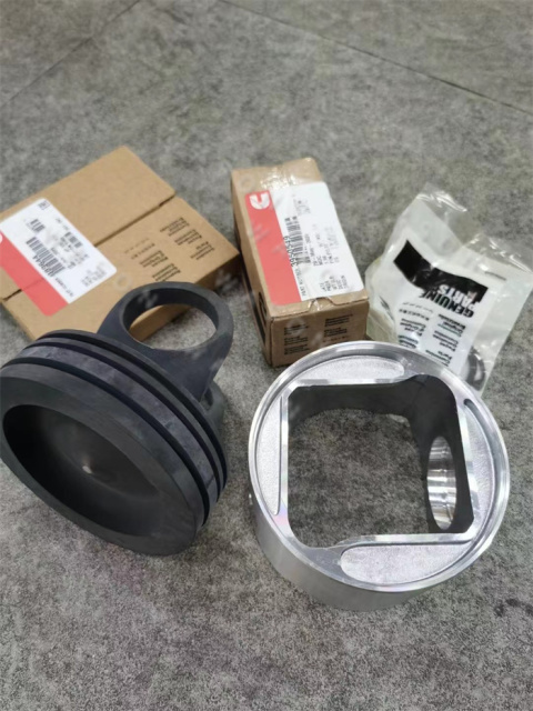 QSL8.9  Excavator Liner Kit