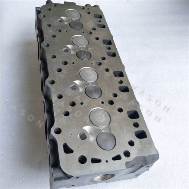 A2300 Cylinder Head 4900995/4900715/4900931