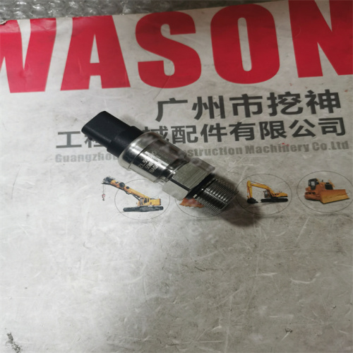 SK200-6E Excavator  High Pressure sensor  LC52S00012P1 8607307 196D176  50MPA