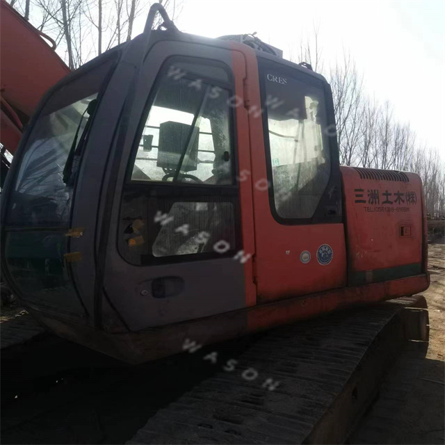 ZAX225US Excavator cabin