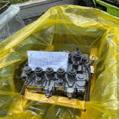 Genuine EC460B  Hydraulic Main Control Valve Assy LC002134  VOE146997017