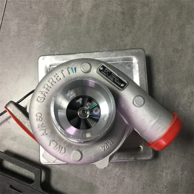 6D105 PC200-3 WA400-1 Turbocharger  6137-82-8200