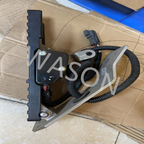 702-16-07022 Loader WA380 Pedal Foot assembly
