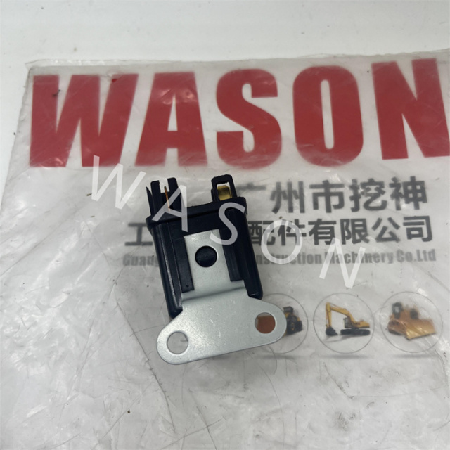 24V Isuzu Excavator  Relay 8-94423-314-0 MR8B2-582