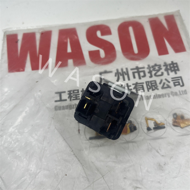 24V Isuzu Excavator  Relay 8-94423-314-0 MR8B2-582