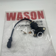 Intake air temperature pressure sensor 20450693  VOE20450693 For D7D EDE2 EC290