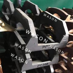 PC300 Excavator Chain Track Guard 360*395*26(Original type )