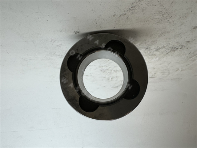 Excavator Bushing/Sleeve W222C12031610167LX 57/69*40/45*9/35