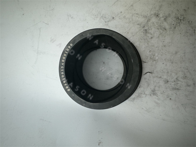 Excavator Bushing/Sleeve 003010015A0001090 111.5/100/75*60.5/75*86/17/7.5