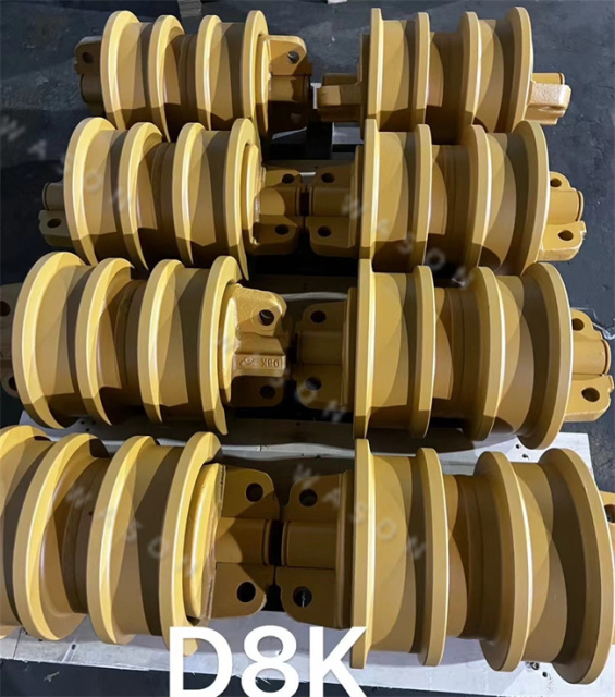 D8K Excavator Idler double side