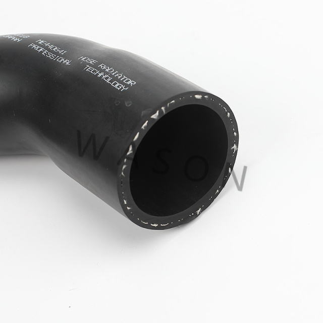 HD1430-3（6D16T3） Water Hose Radiator Hose