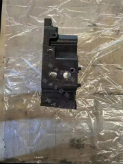 3508 Cylinder Head  2425328