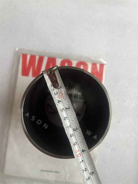 EC210B D6E   Excavator  Liner Kit