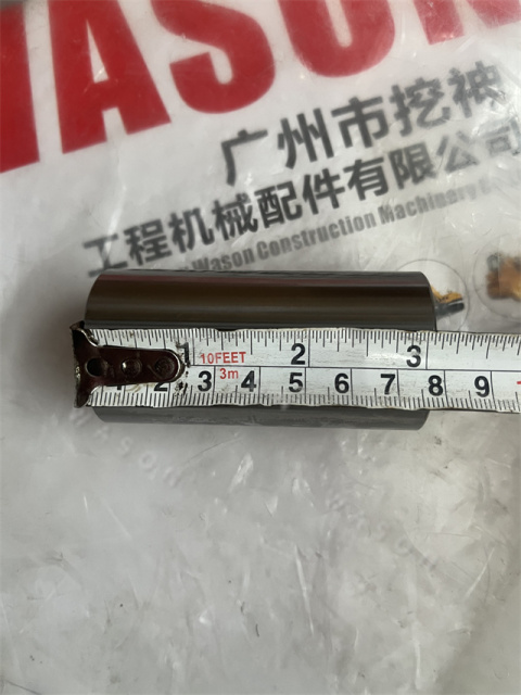 EC210B D6E   Excavator  Liner Kit