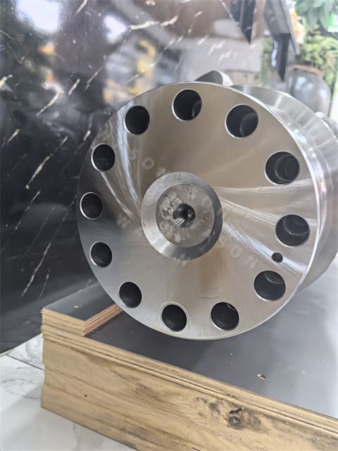 OEM K50  Crankshaft Assy 180-022