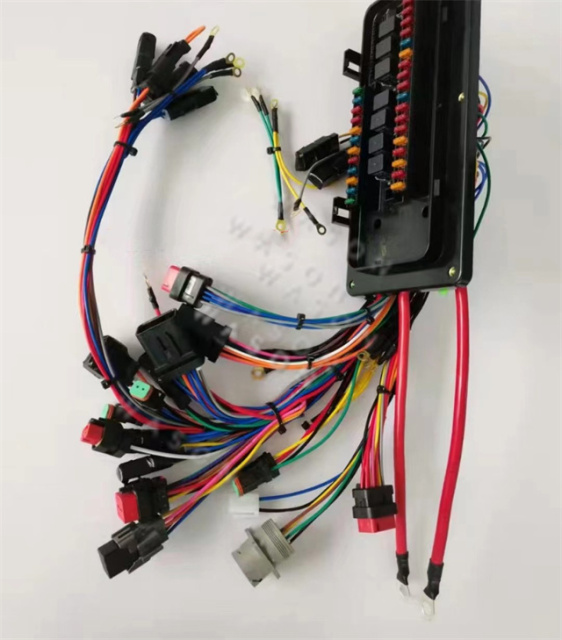 E365C FUSE HARNESS