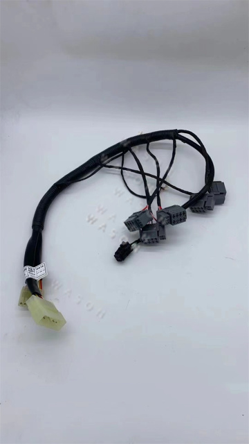 DH420-7 RIGHT CONTROL HARNESS