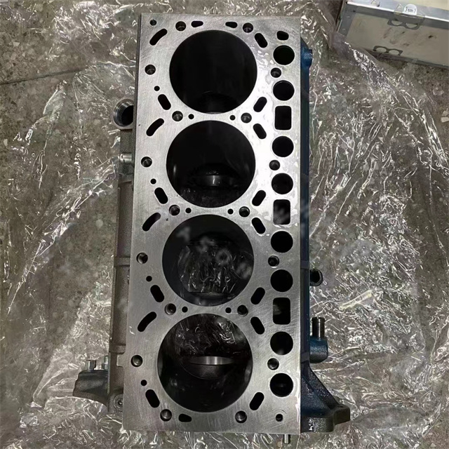 V3800-T Cylinder Block Assy