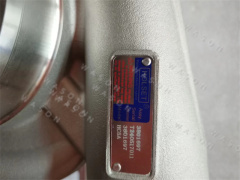 HC5A  KTA38 KTA19 S4T  Turbocharger 3035305 3523850 3801697 3525219