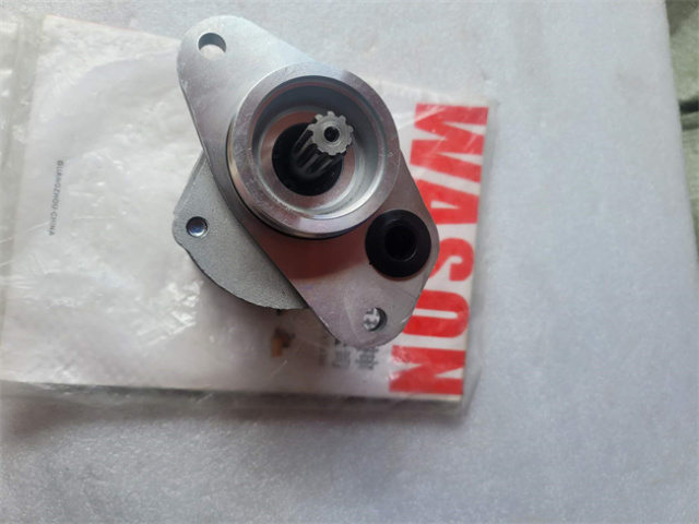 Gear Pump Charge Pumps 9218004 for HPV091 Pilot Pump Excavator EX100 EX120 EX200-2 Hydraulic Parts 307002-4640