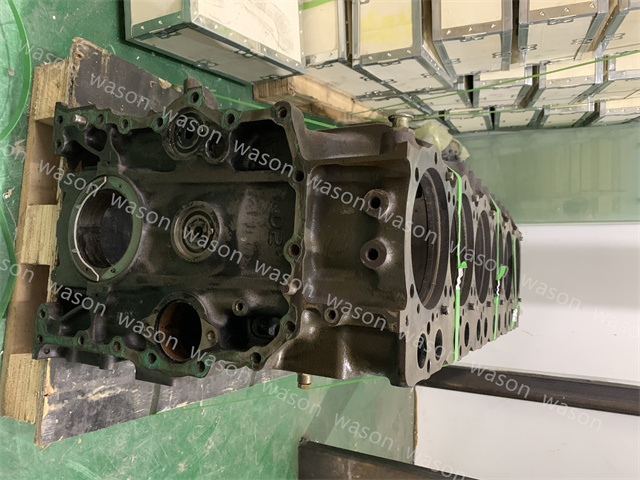 6D24 Cylinder Block Assy
