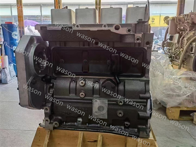 4D102 4BT3.9  Excavator Engine Block Assy