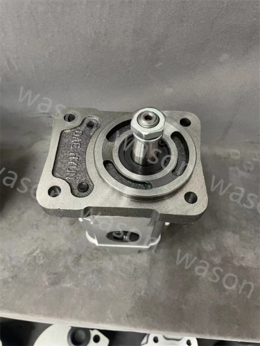 K1057295 Hydraulic Fan Pump Motor DX380LC-5/400LC-5  DX500/520