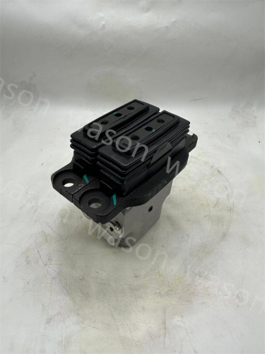 Travel Pilot Valve 72271335 PX30V00082F3 for Case CX16B Excavator