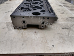 C7.1  Cylinder Head Assy T418502 T412023