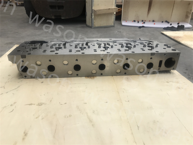 C9 Cylinder Head Assy 252-8439 For CAT 2290 2390 2391 2491 2590