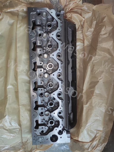 C7.1  Cylinder Head Assy T418502 T412023