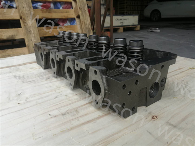 D4D Cylinder Head Assy EC140
