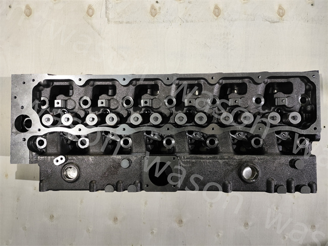 C7.1  Cylinder Head Assy T418502 T412023