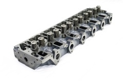 D7D Cylinder Head Assembly