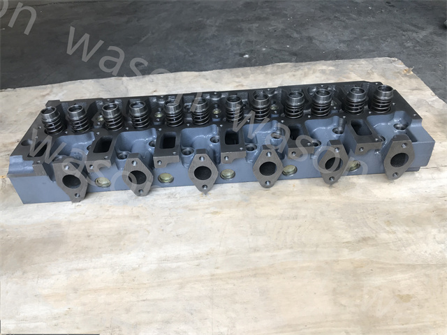 D6D 6M2012 Cylinder Head Assembly EC210B