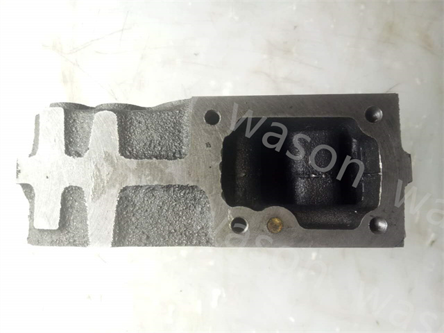 D1302 Cylinder Head Assembly