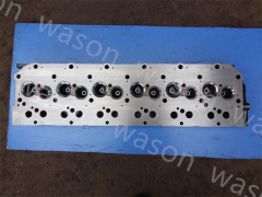 EH700 Cylinder Head Assembly