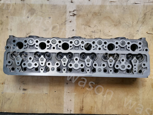 DA640 Cylinder Head