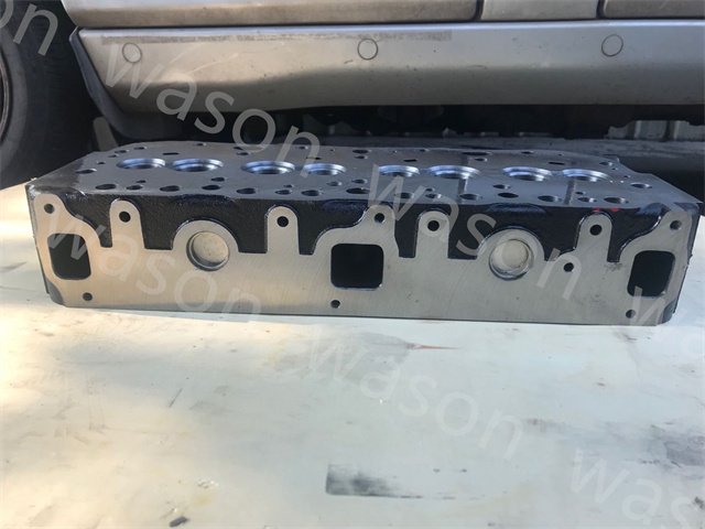 J2 Cylinder Head Assembly