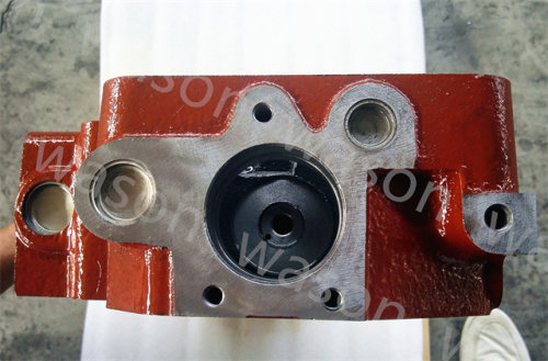 J05C Cylinder Head Assembly