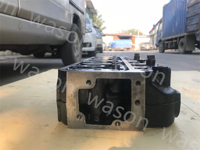 J2 Cylinder Head Assembly