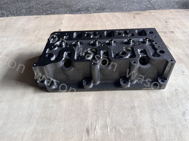 3LB1 Engine Cylinder Head