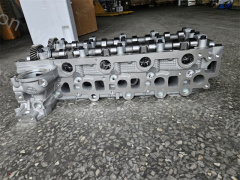 4JJ1-YQKJ Engine Cylinder Head assembly