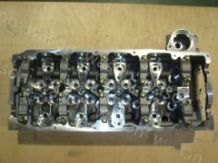 4JJ1 Engine Cylinder Head assembly