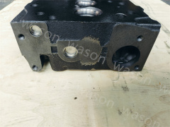 4D95 Engine Cylinder Head assembly without Preheat Plug