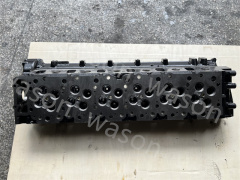 6HK1Direct Injection Cylinder Head assembly