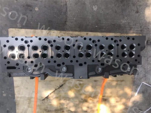 C18 Cylinder Head Assy