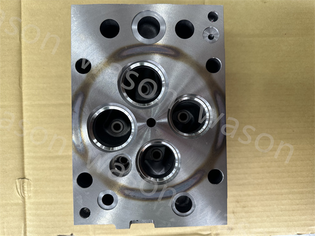 OM457 Cylinder Head