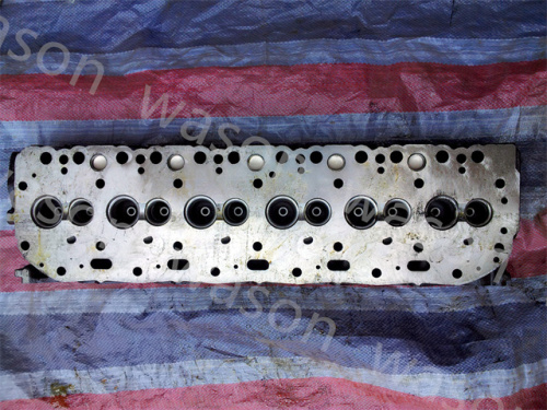 2H Cylinder Head assembly